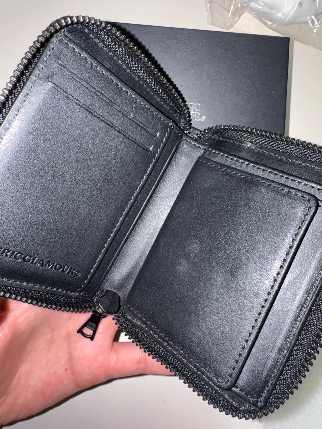 히스테릭글래머 로고 스터드 레더 지갑 상품이미지3