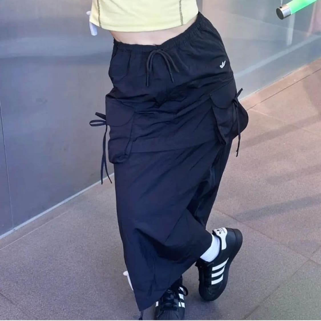 (새상품) 아디다스 카고 스커트 상품이미지4