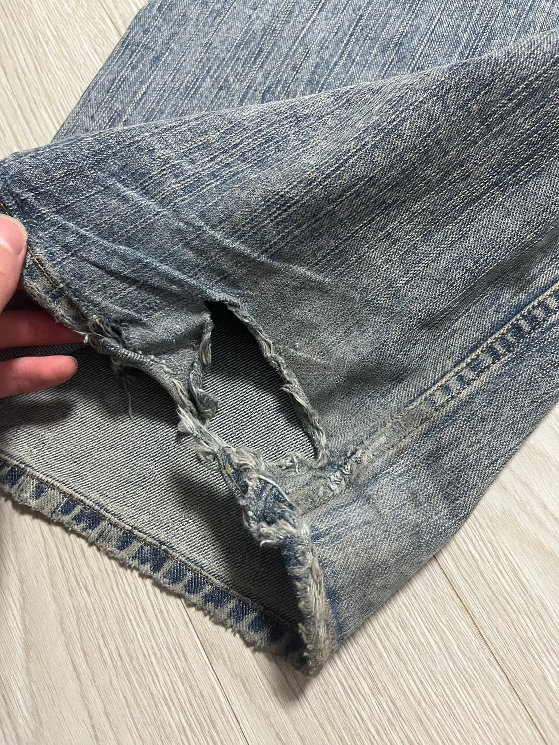 발렌시아가 배기 팬츠 스테인드 상품이미지5