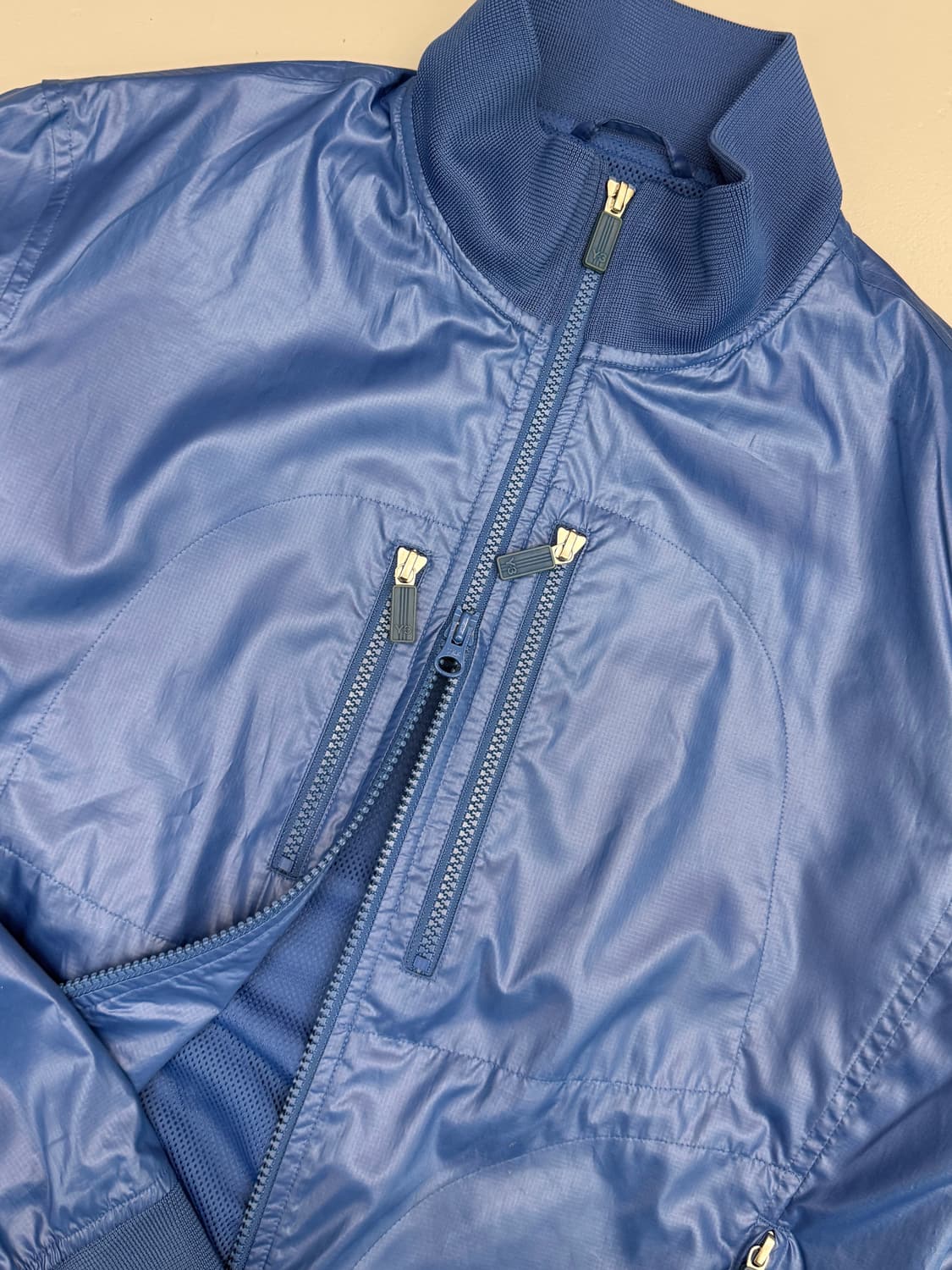 Y-3 요지야마모토 블루 폴리쉘 집업 자켓 상품이미지5