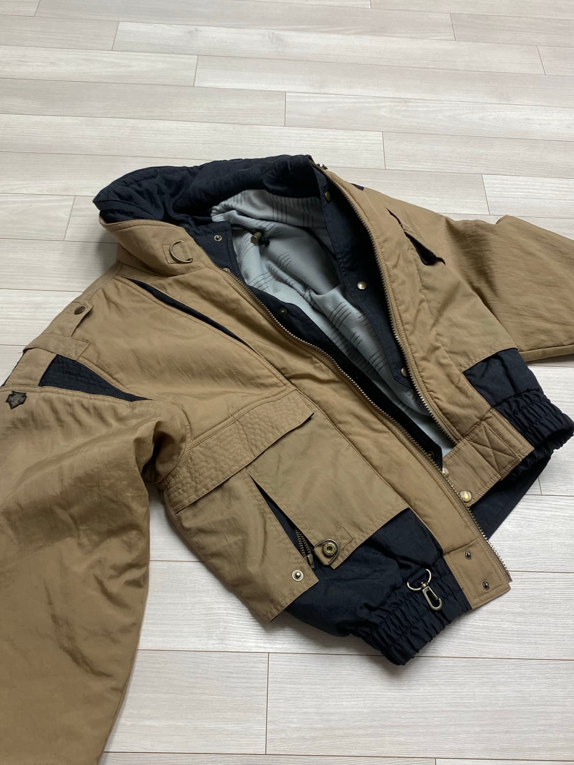 데상트 재팬 스키 점퍼 상품이미지6