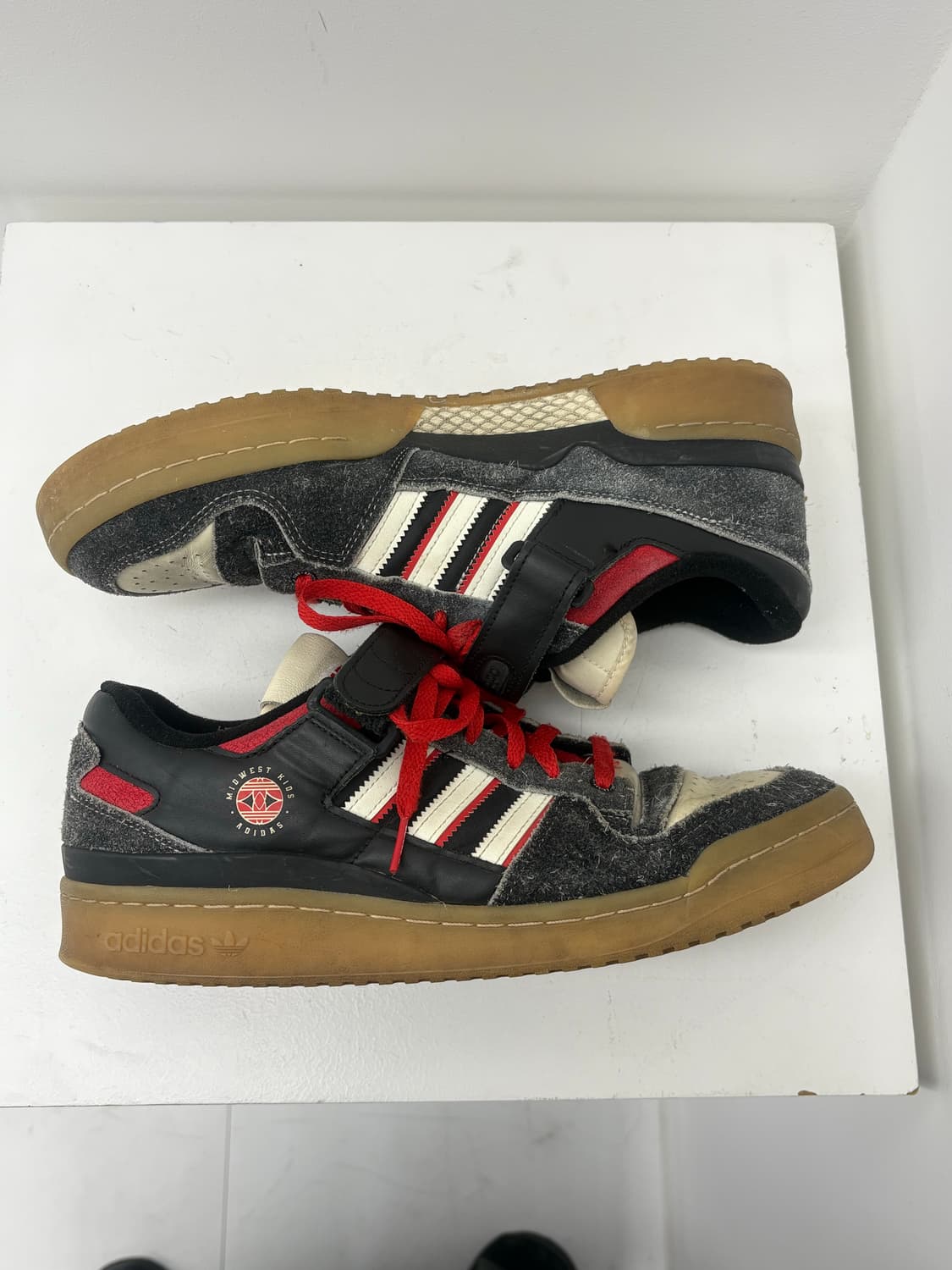 아디다스 x 미드웨스트 키즈 포럼 84 로우 블랙 285size 상품이미지2