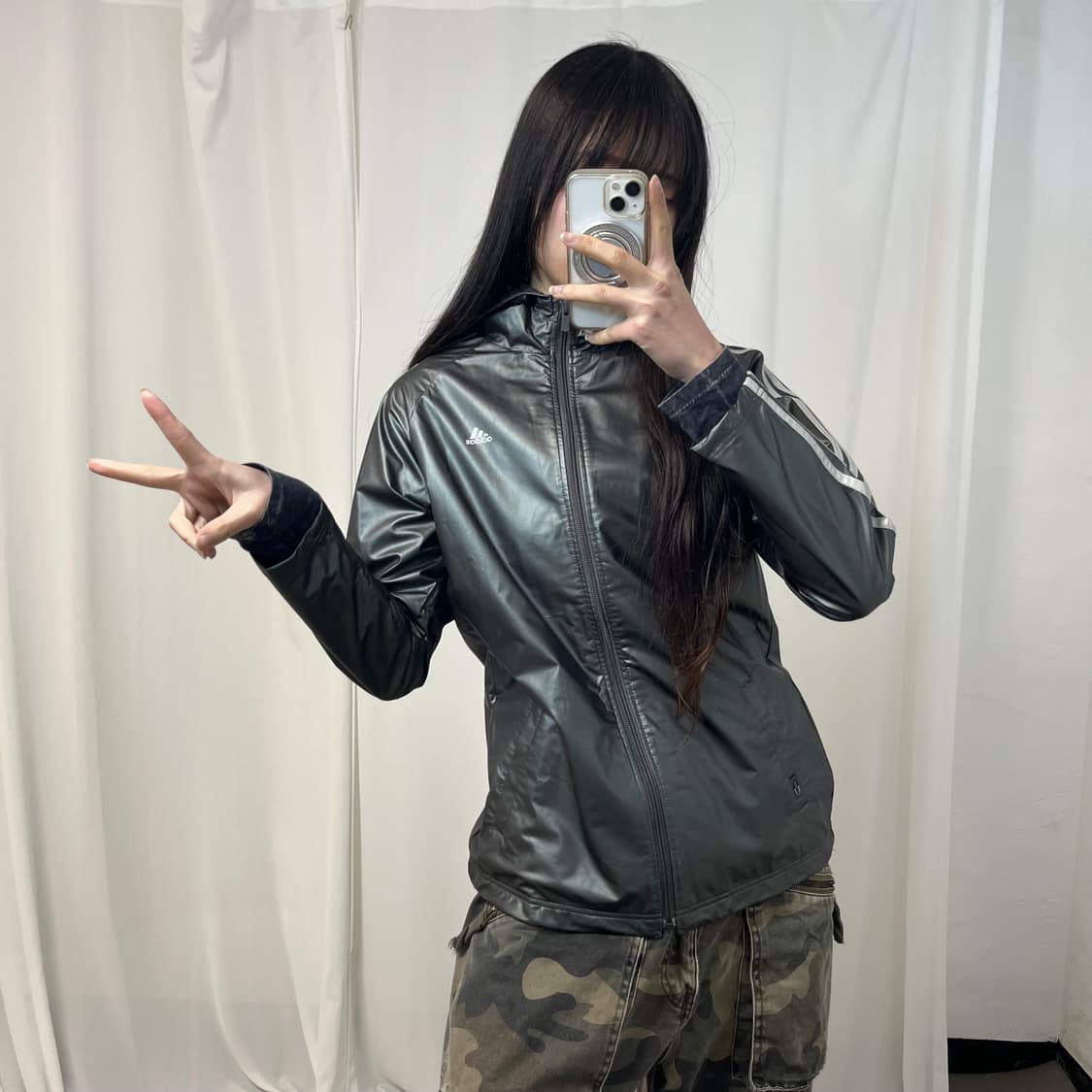 Adidas Grey Glossy Running Windbreaker   상품이미지2