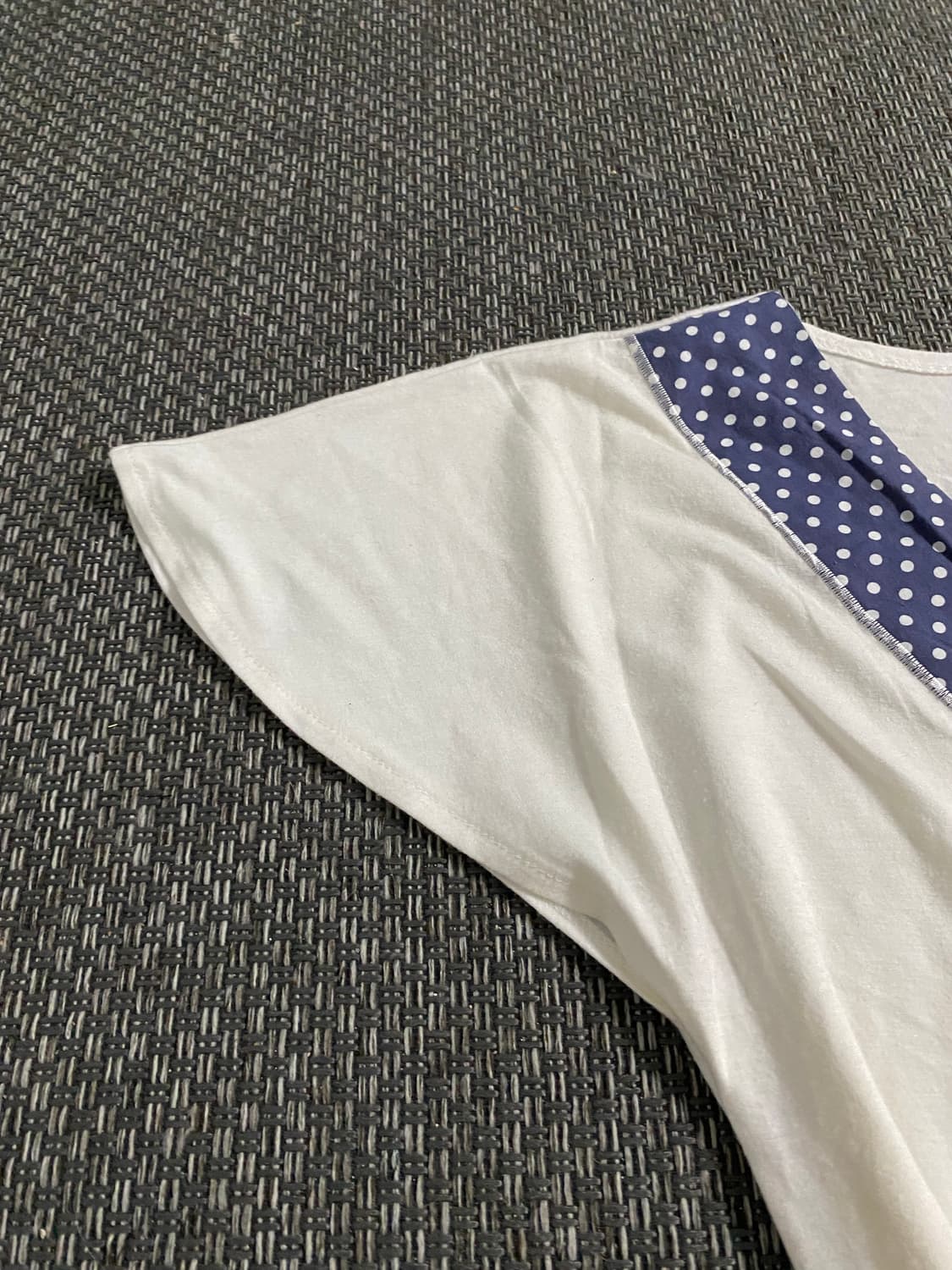 00’s Dot Pattern&Ribbon Print Tee 상품이미지7