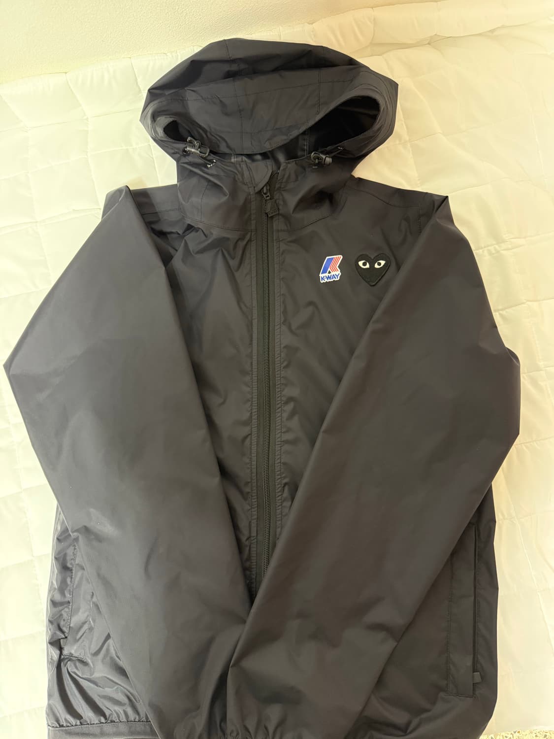 꼼데 까웨 콜라보 바람막이 상품이미지1