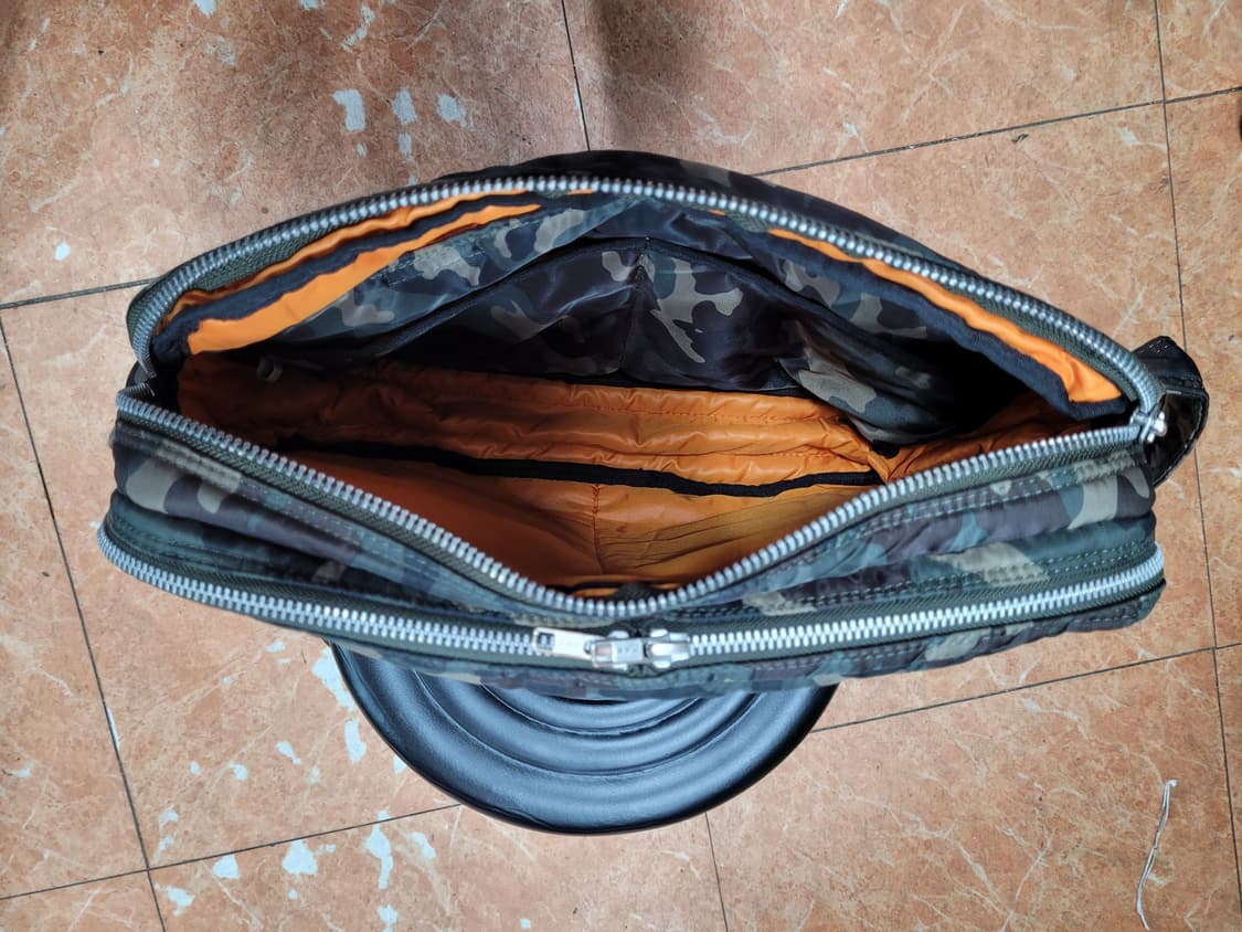 요시다포터 카모플라쥬 숄더백 (가로:40 세로:27 상품이미지2