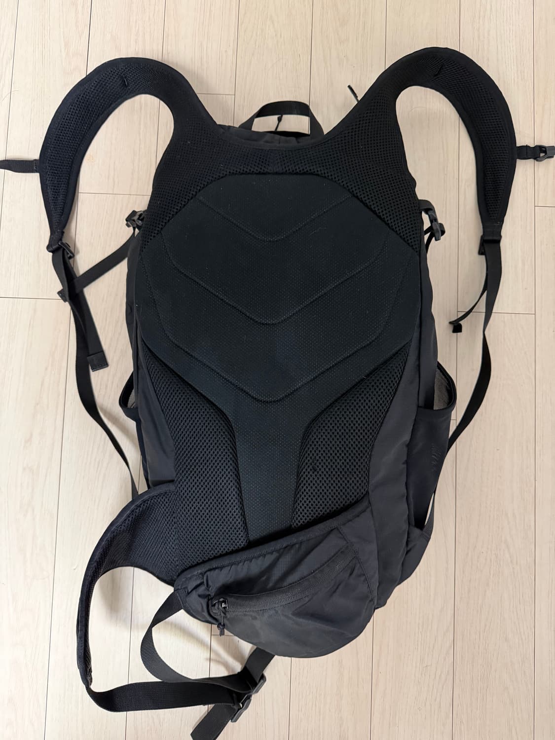 살로몬 트레일블레이저 30 블랙 상품이미지2