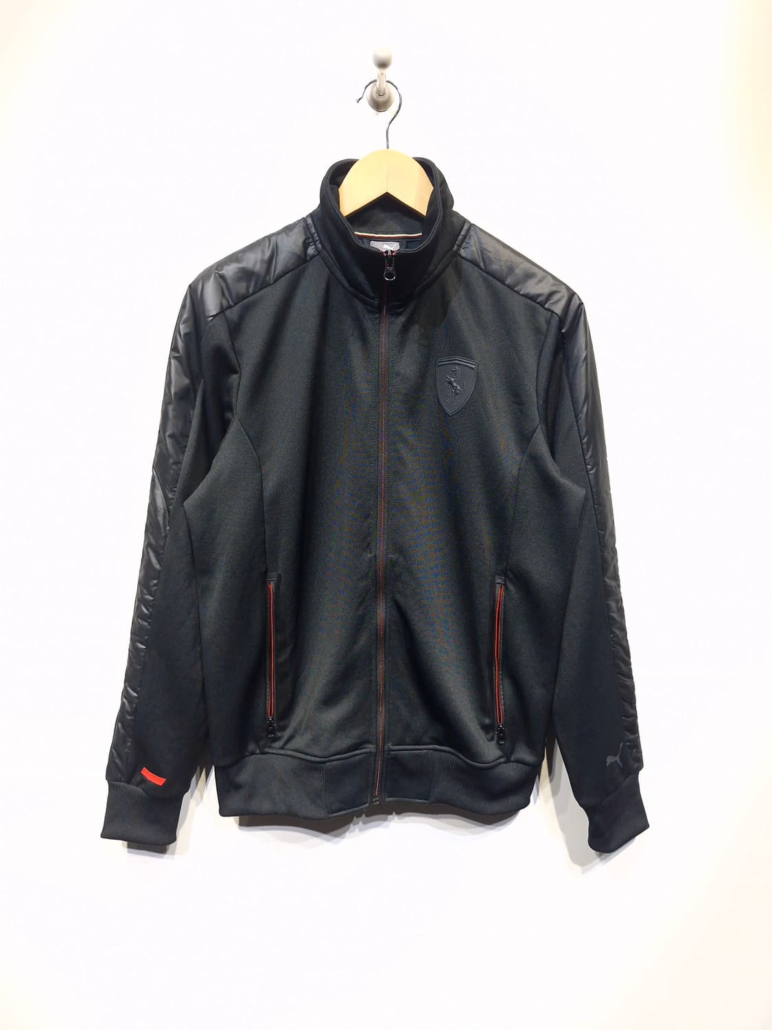 푸마x페라리 트랙 자켓 블랙_M 상품이미지1