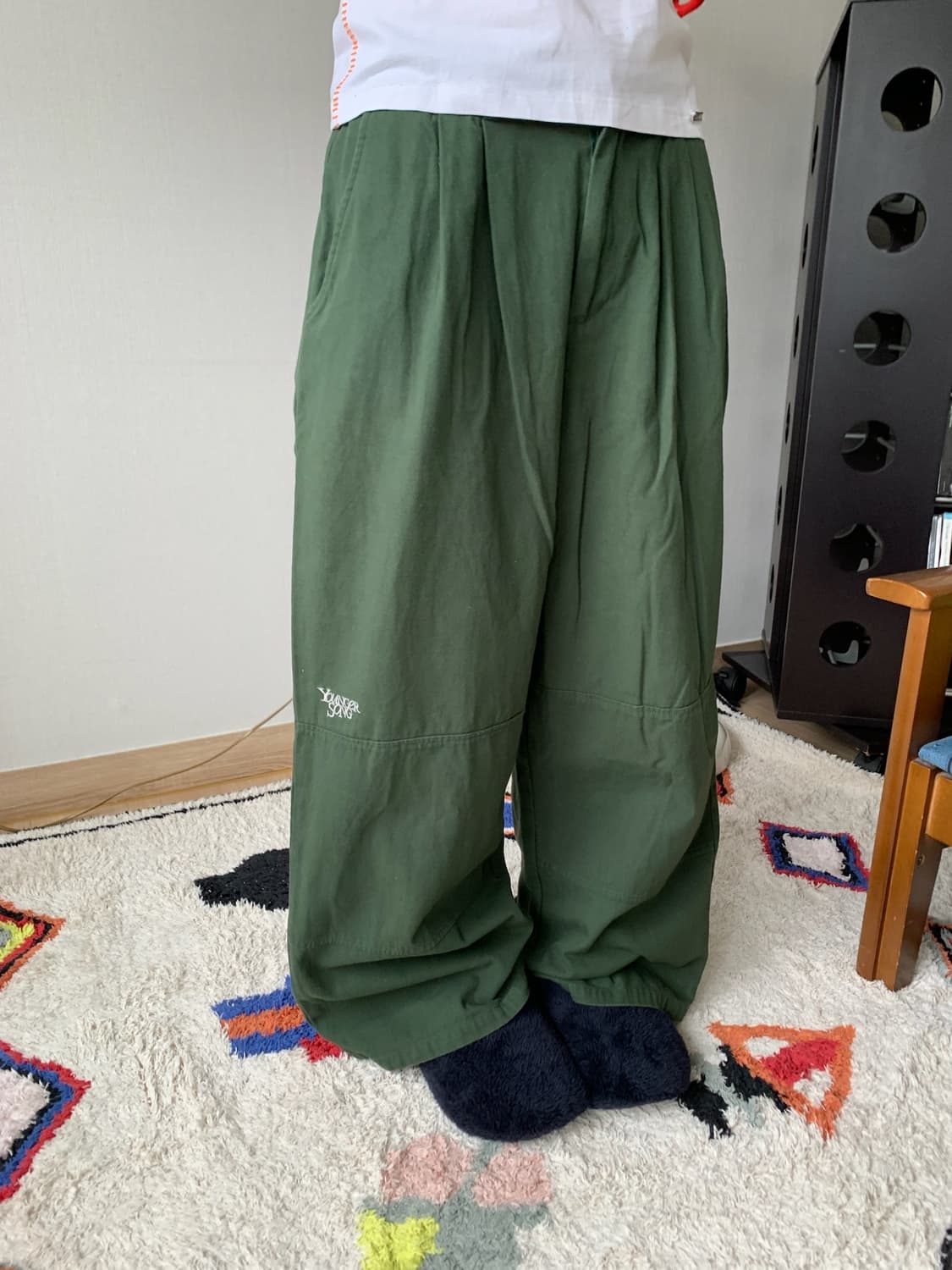 younger song.. deep green work pants 상품이미지1