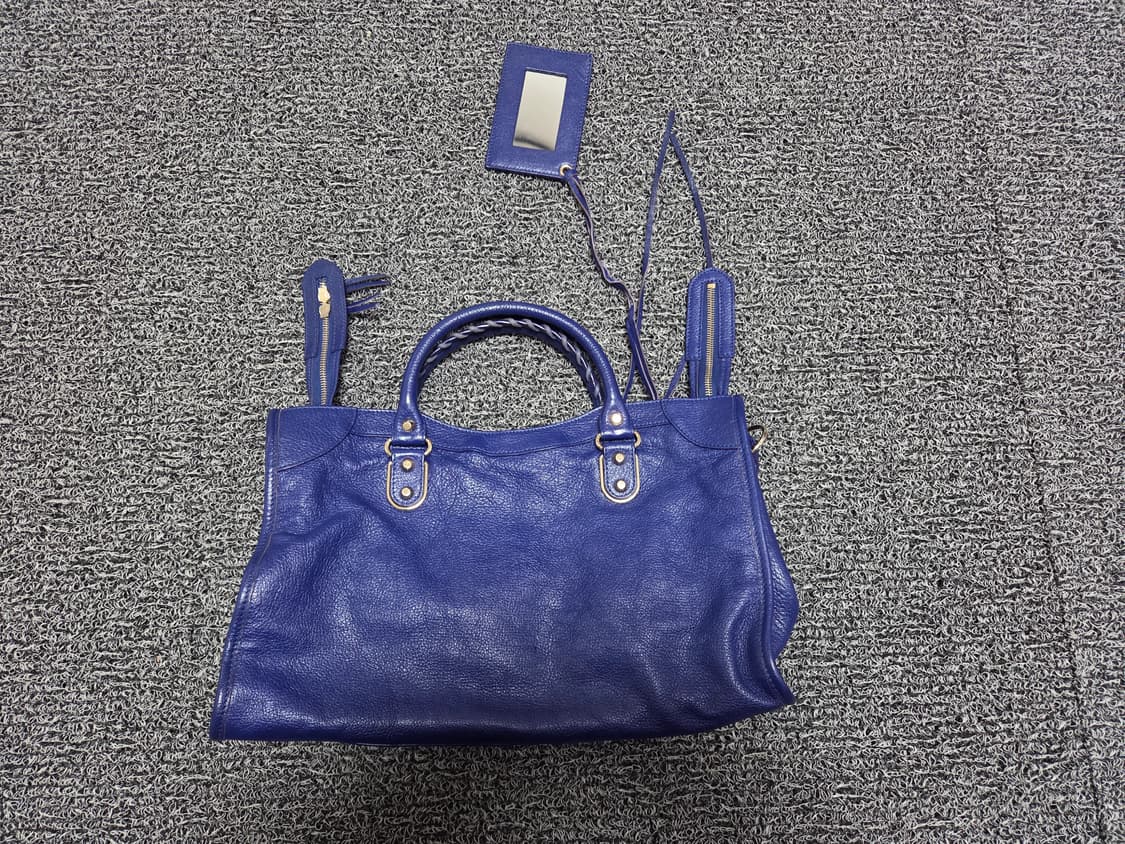 발렌시아가 클래식 메탈릭 엣지 시티백 상품이미지2