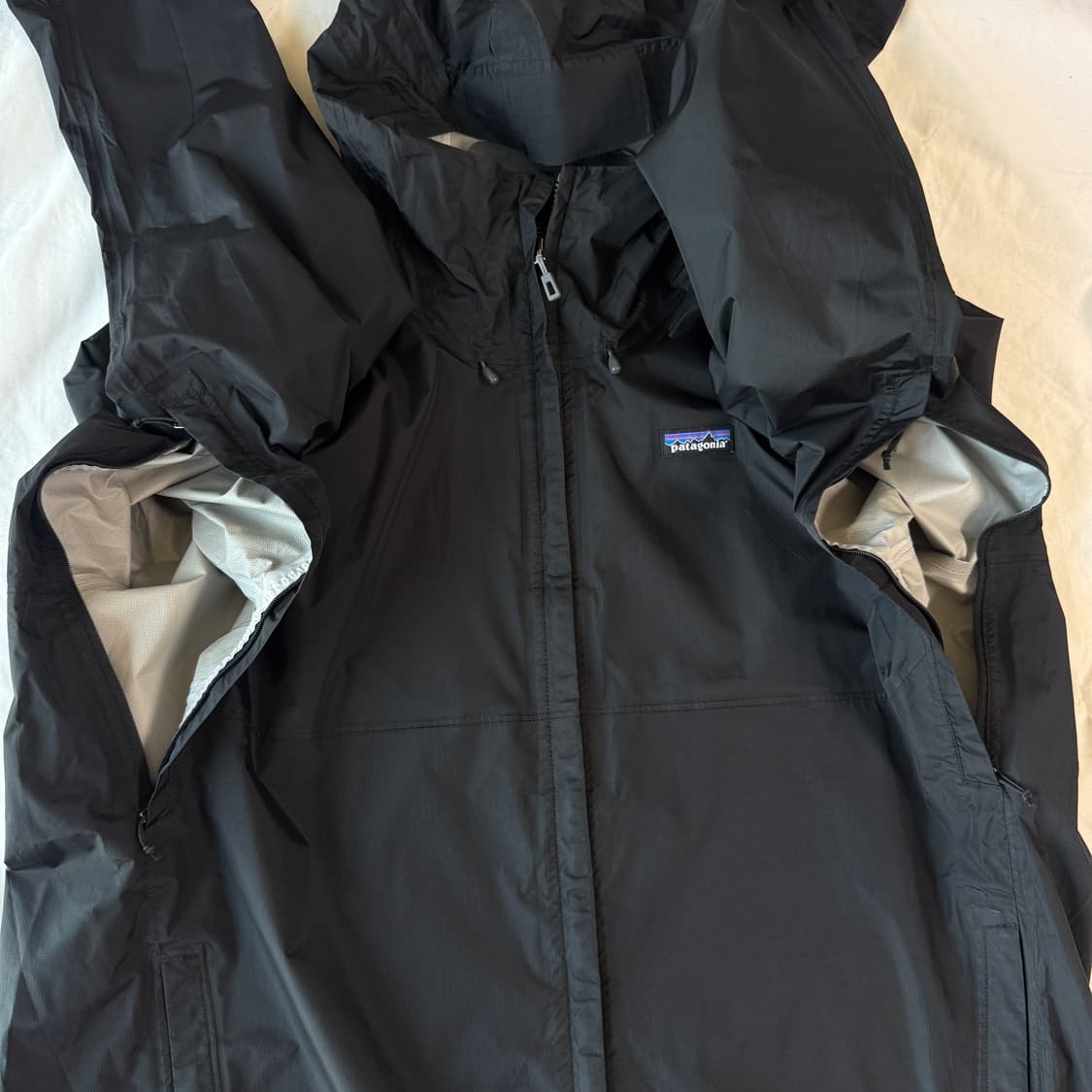 파타고니아 토렌쉘 XXL 블랙 고프코어 바람막이 상품이미지4