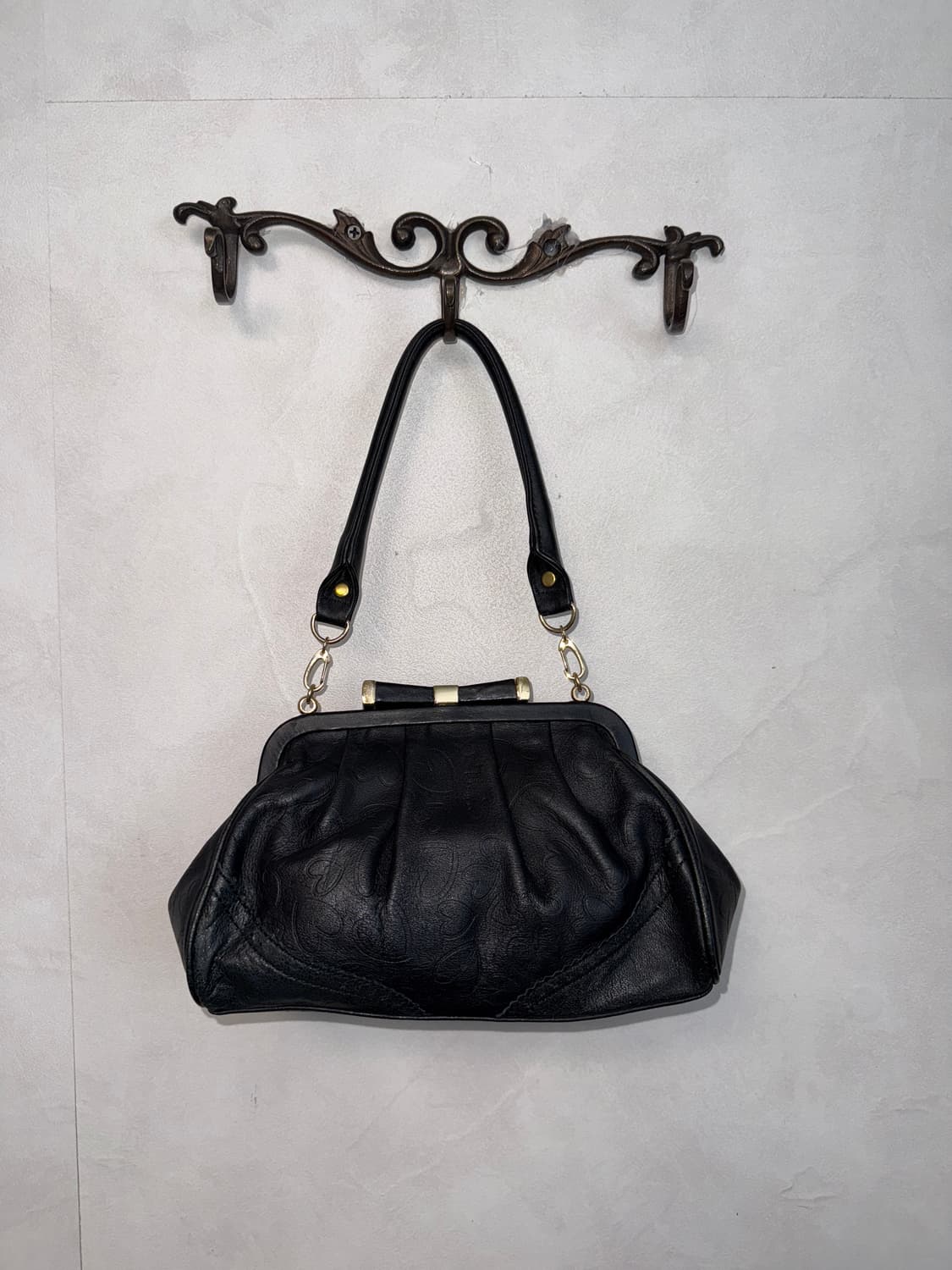 Lovcat black heart ribbon mini bag 상품이미지4