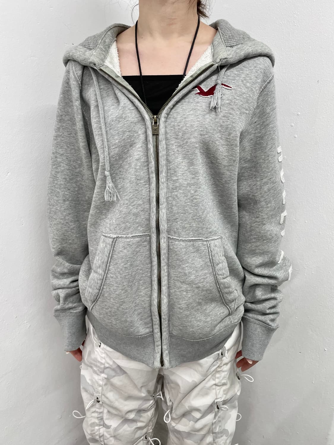 홀리스터 그레이 로고 헤비 후드집업 상품이미지3