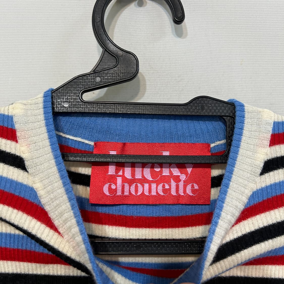 럭키슈에뜨 여성 스트라이프 니트 38사이즈 66 상품이미지2