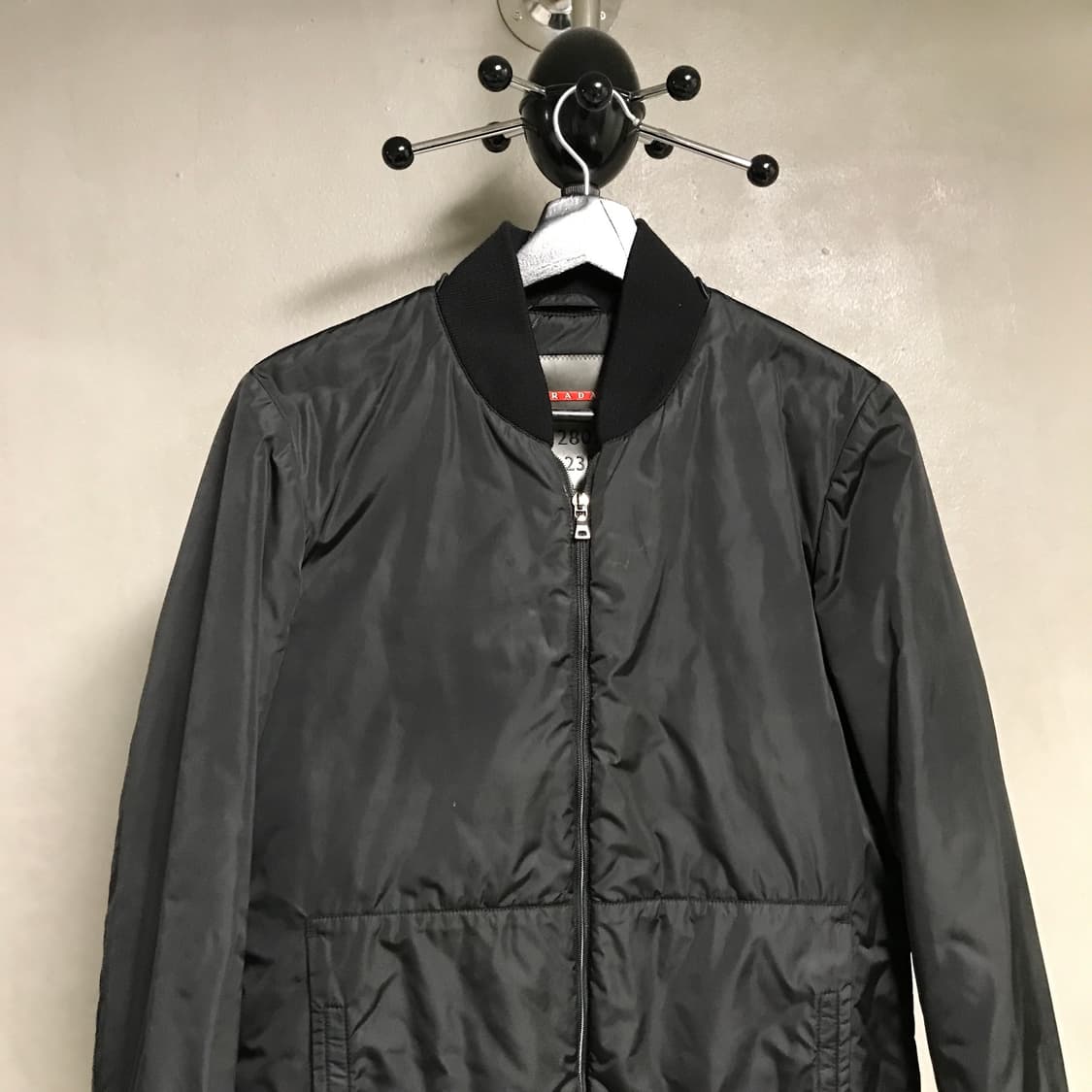프라다 스포츠 블랙 봄버 자켓 42 상품이미지2