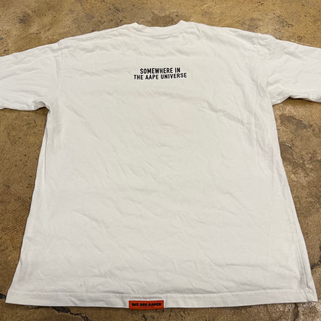 에이프 사루 화이트 흰색 반팔티셔츠 상품이미지3