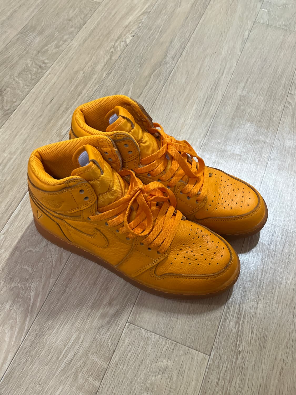 🔥급처🔥 조던1 게토레이 250 / 1회착 / 바로 거래 가능 상품이미지4