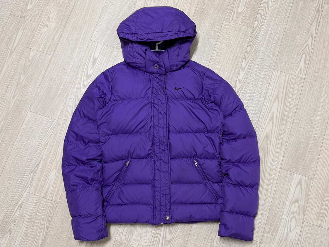 여성 85 / 나이키 퍼플 덕다운 숏패딩 상품이미지1