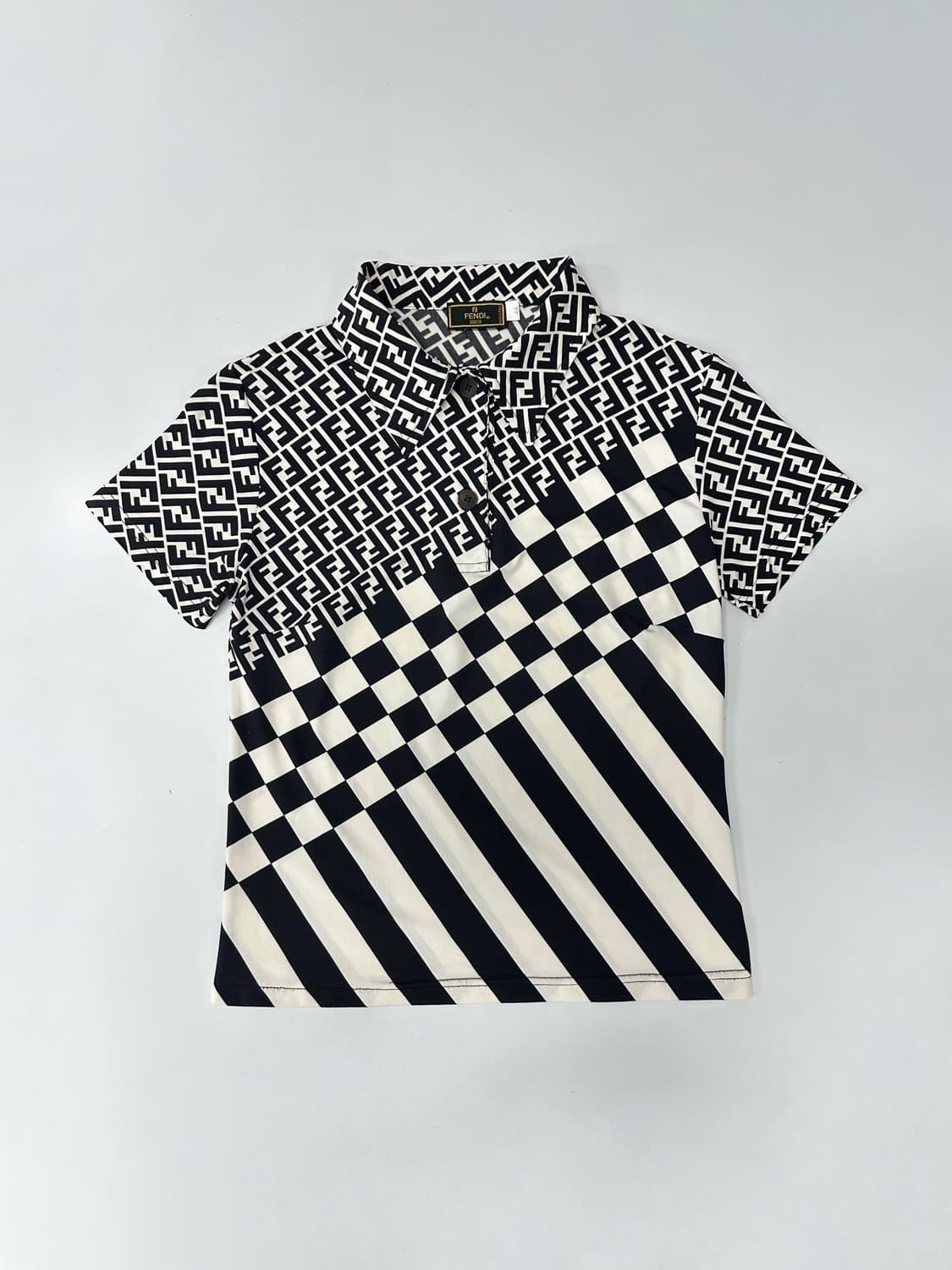 펜디 주카 로고 패턴 카라티 상품이미지1