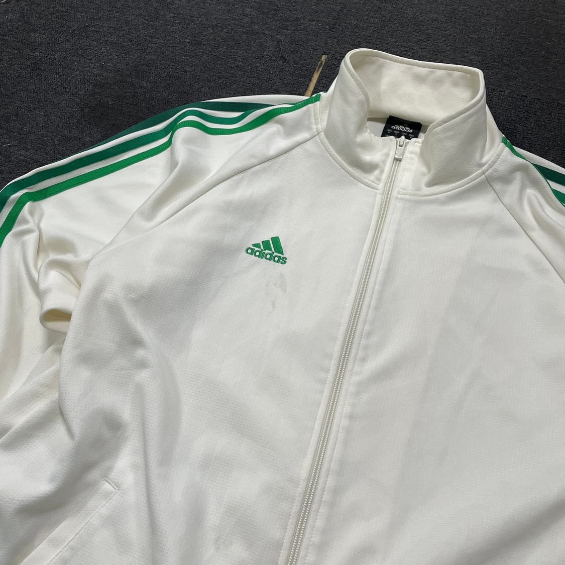 아디다스 흰초 화이트 그린 오버핏 져지 삼선 트랙탑 L XL 상품이미지3