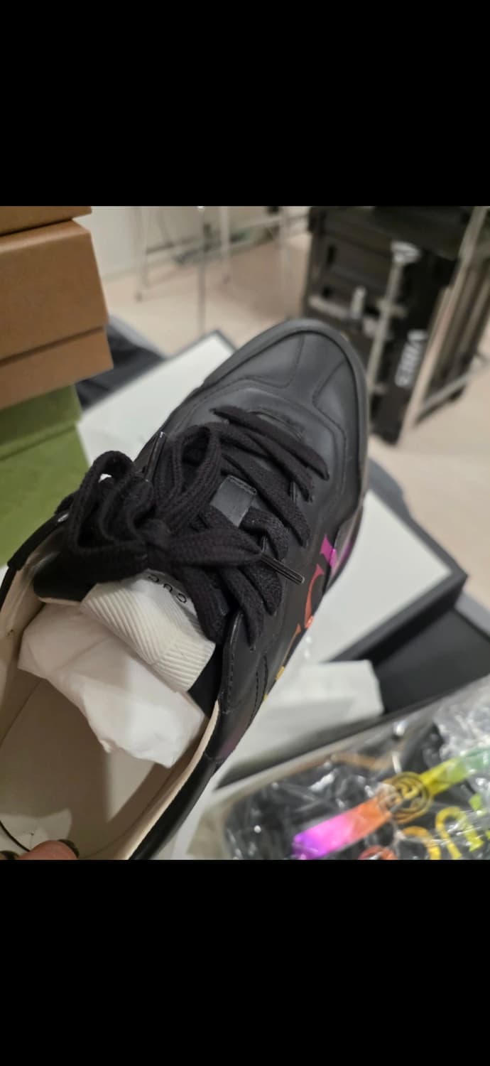 구찌 레인보우 로고 스니커즈 블랙 33띠로고 상품이미지1