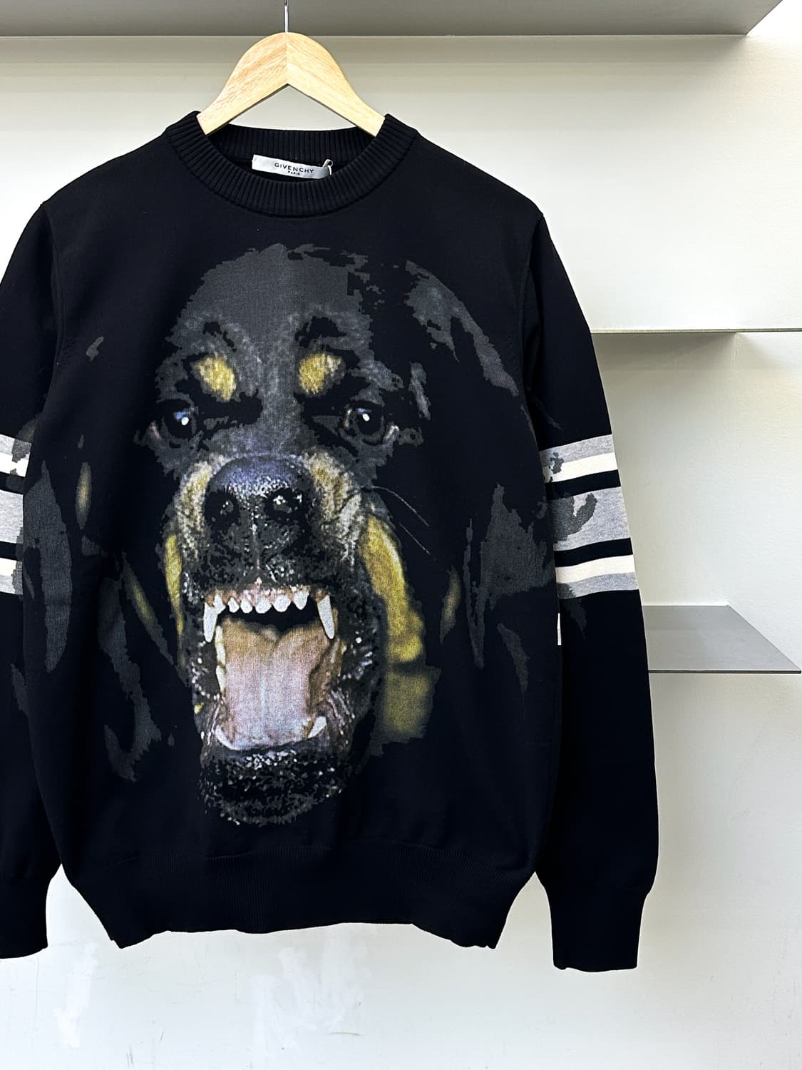 지방시 15SS 로트와일러 스웨터 상품이미지2