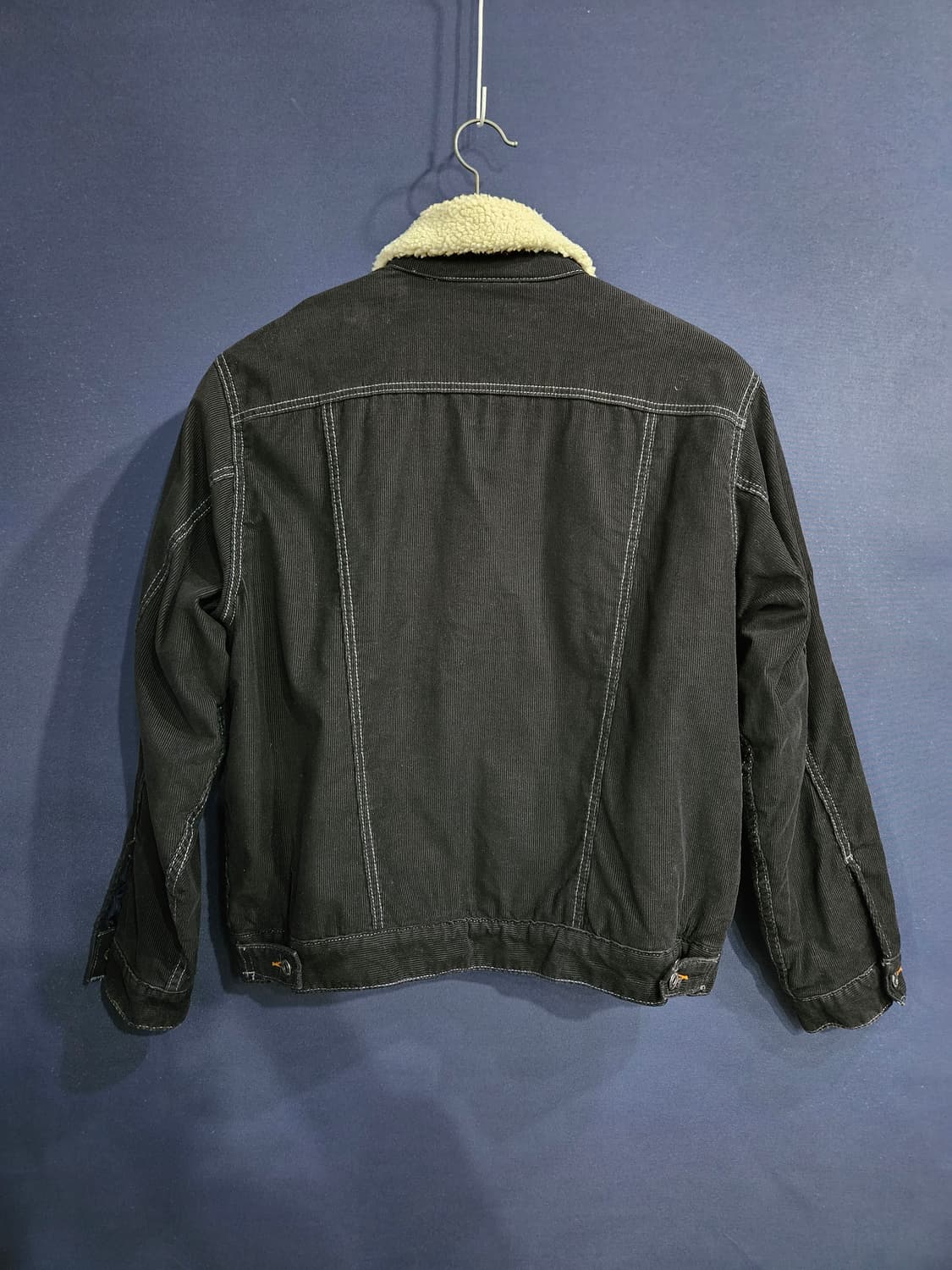 리바이스 블랙컬러 남성 100 코듀로이 자켓  상품이미지2