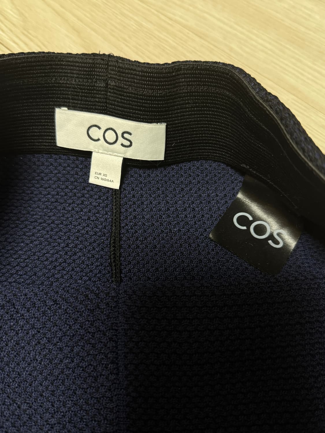 cos 코스 미디 스커트 xs 상품이미지6