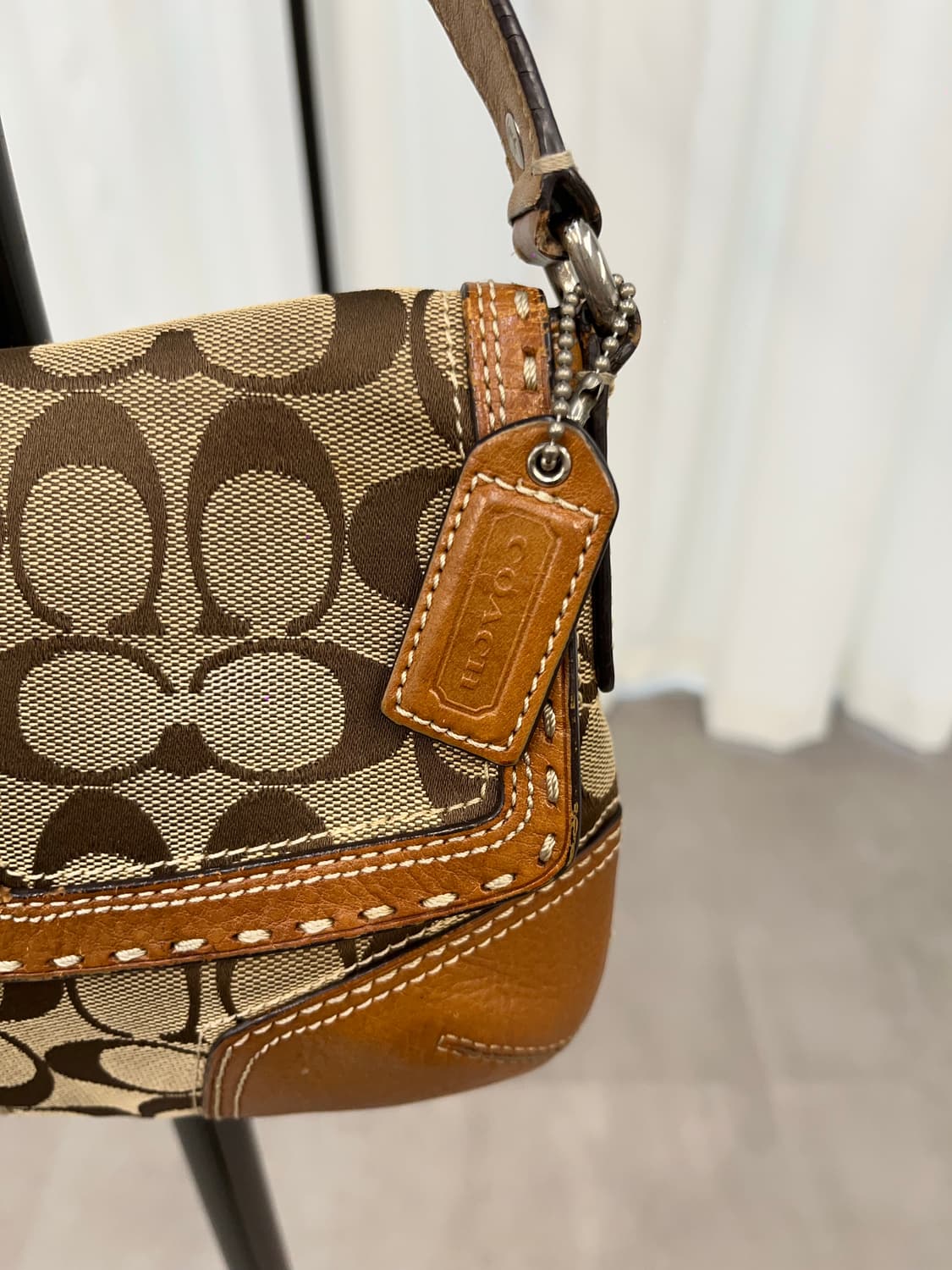 Orange Brown Coach Shoulder Bag 상품이미지3