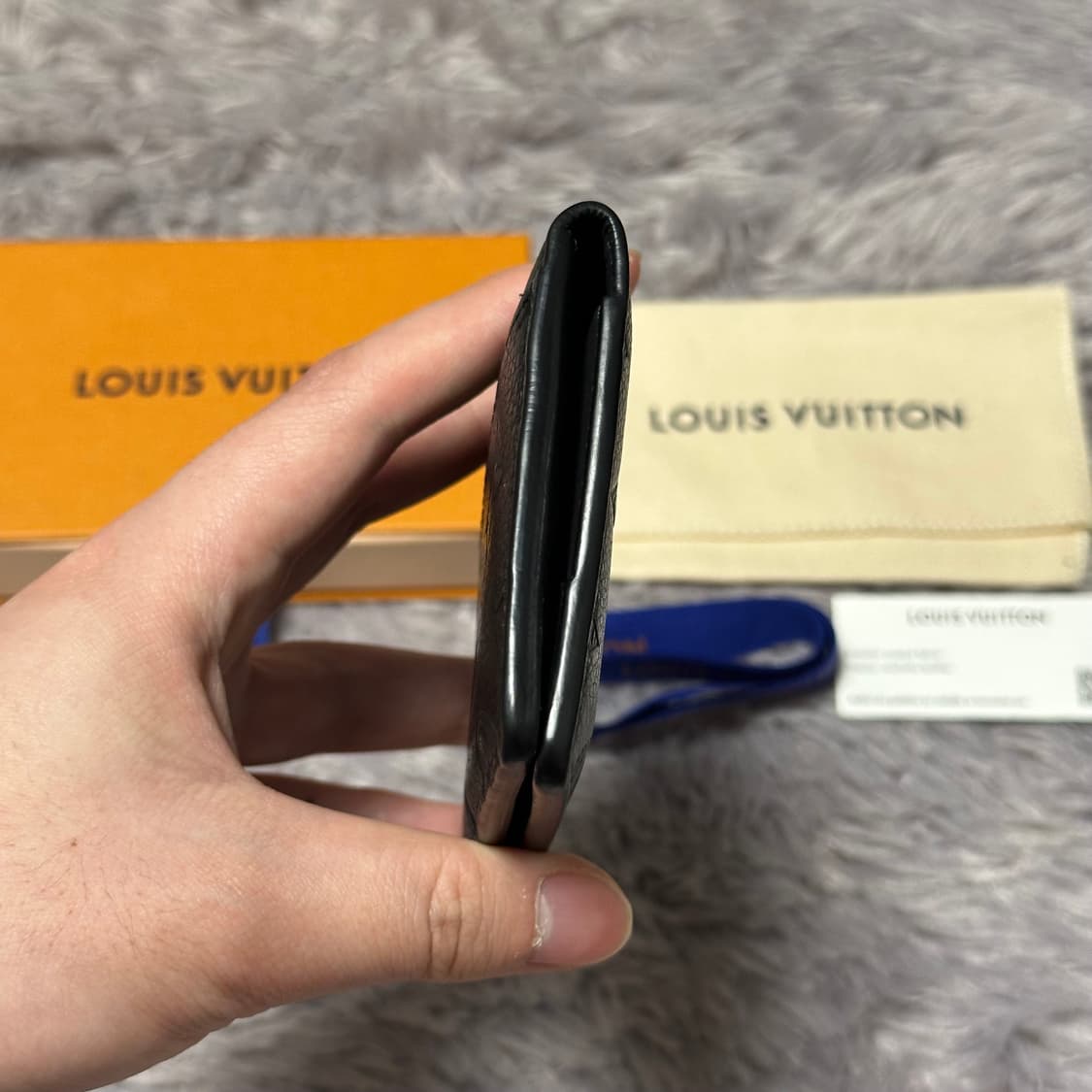 [풀구성] 루이비통 이클립스 쉐도우 오거나이저 카드지갑 블랙 상품이미지5