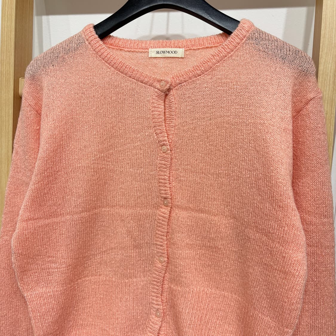 [새상품] 여성 복숭아색감 니트 가디건 상품이미지2