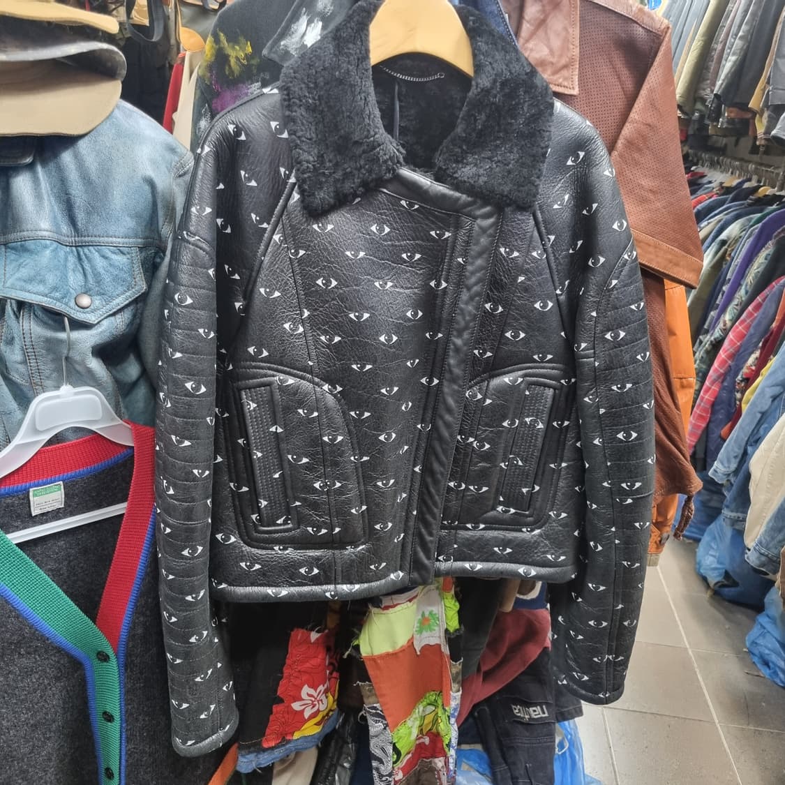 겐조 13fw 무스탕 상품이미지2