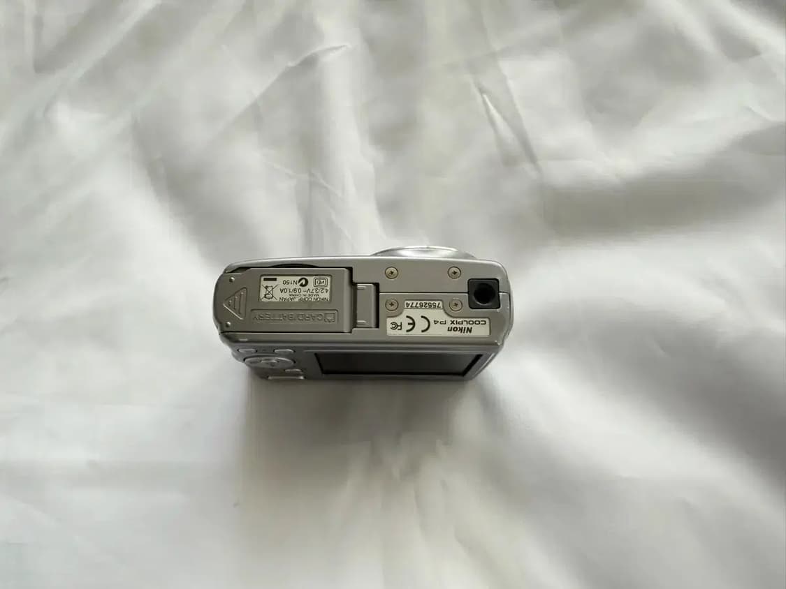 니콘 coolpix P4(p3)입니다 상품이미지6