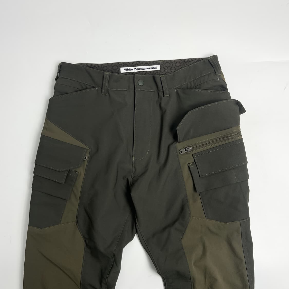 화이트 마운티니어링 테크니컬 카고 팬츠 상품이미지8
