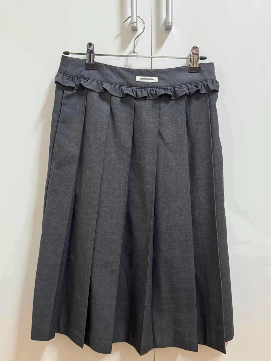 크랭크 프릴 플리츠 미디 스커트 그레이 상품이미지3