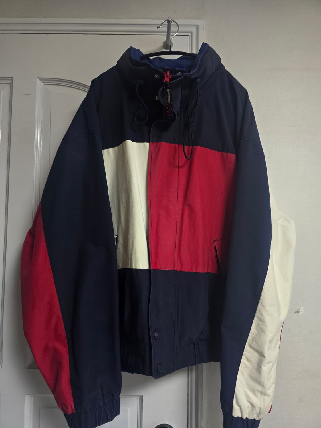 타미힐피거 빅로고 리버시블 점퍼 상품이미지2