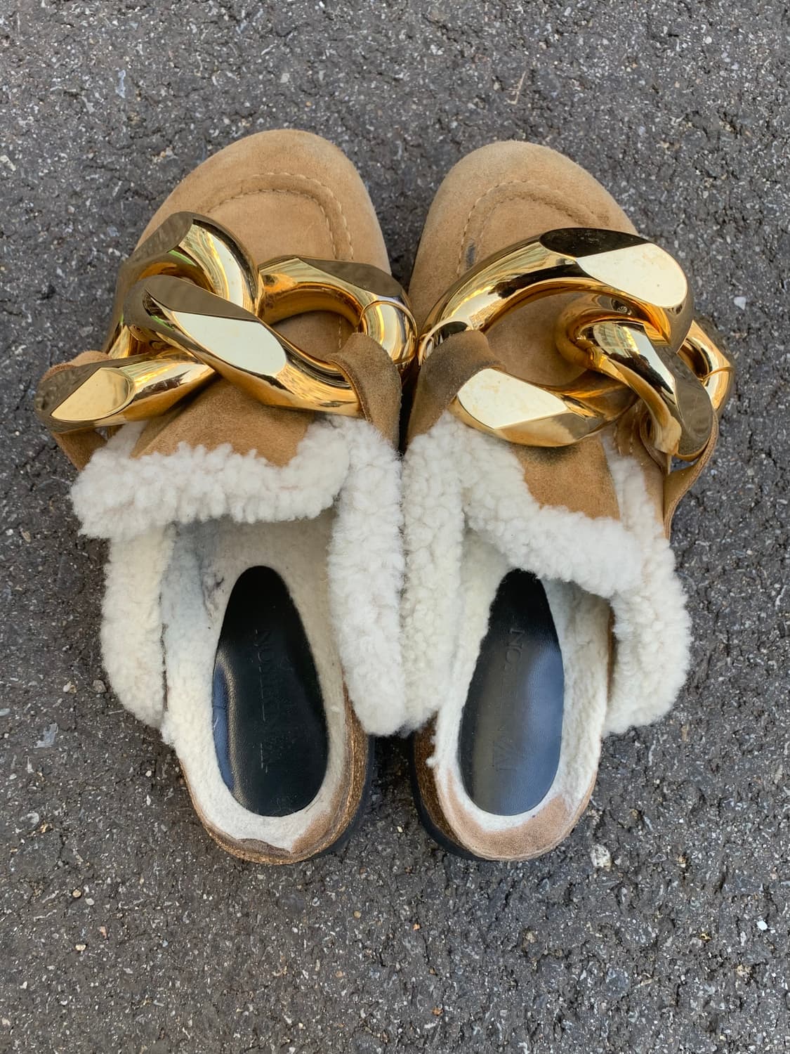  jw앤더슨 체인 퍼 뮬 (brown) 상품이미지6