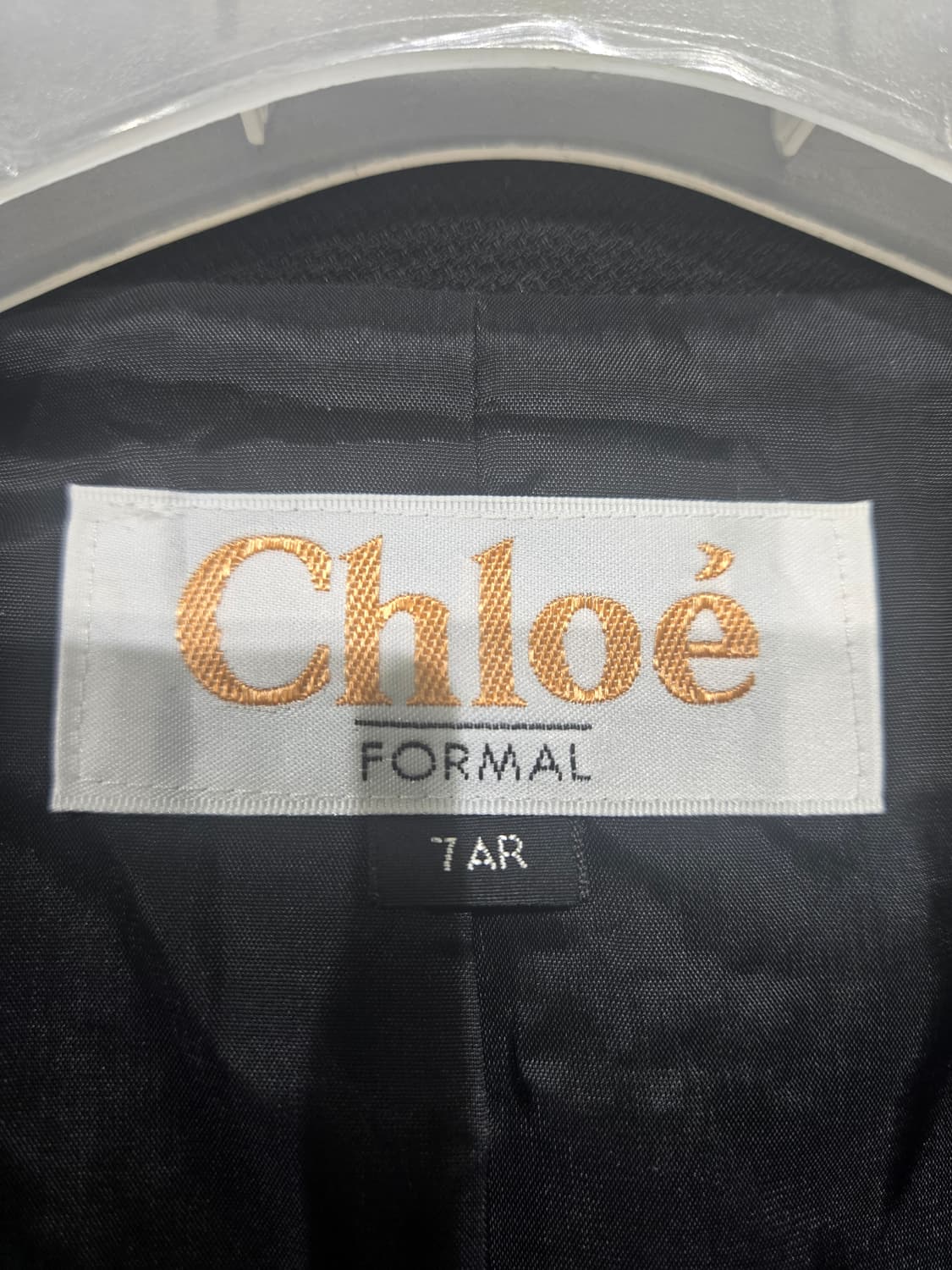 끌로에 블랙 숏 자켓 벨트 장식 상품이미지5