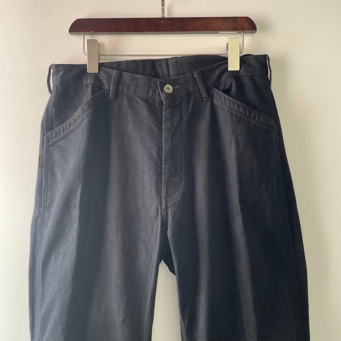 네이버후드 유틸리티 신치백 블랙 데님팬츠 상품이미지3