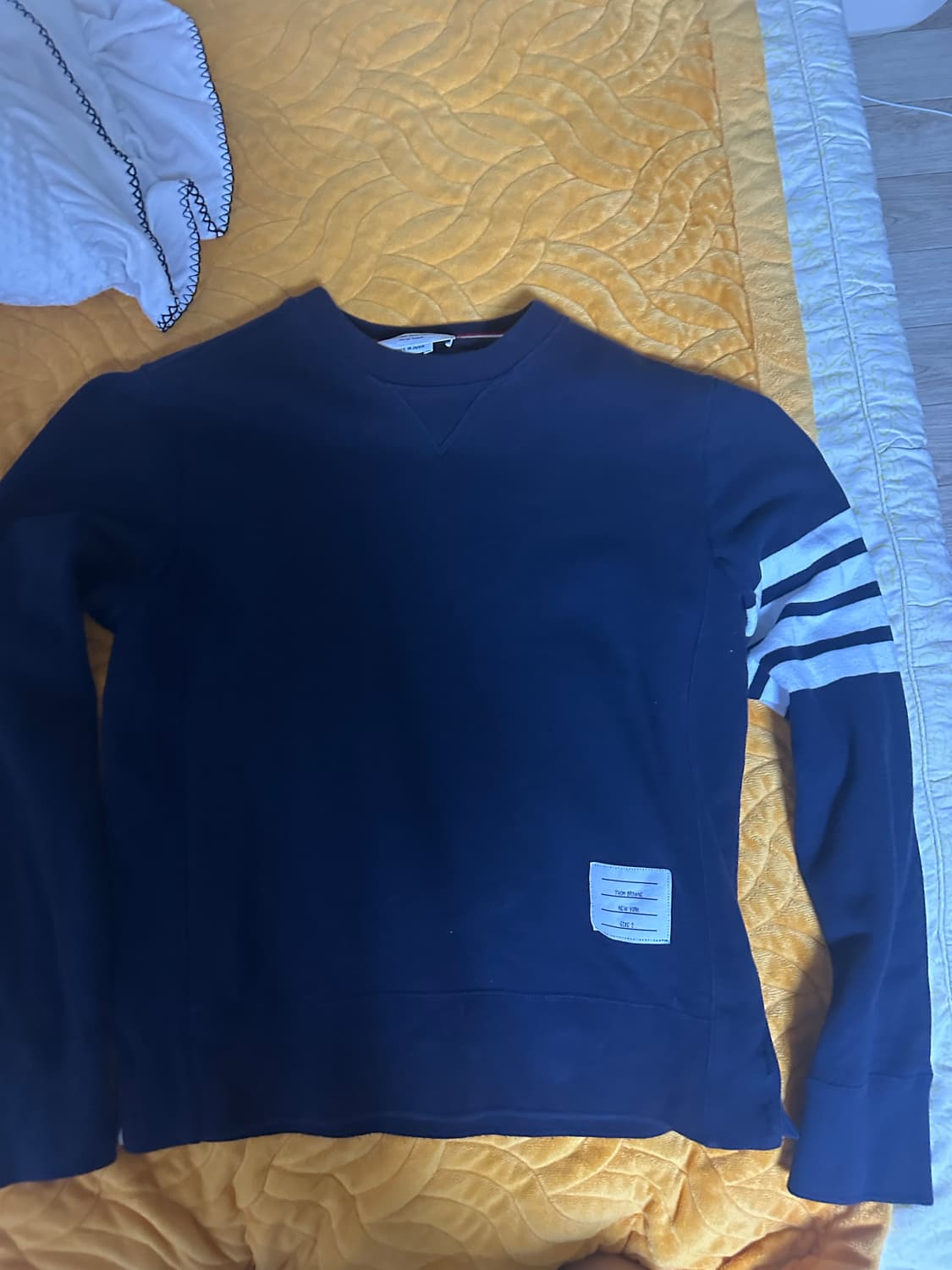 톰브라운 맨투맨 M 상품이미지1