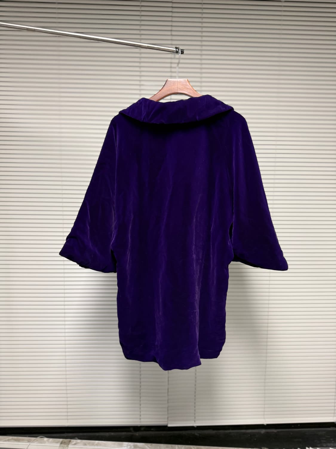 일본빈티지 돌먼 슬리브 벨벳 코트 상품이미지4