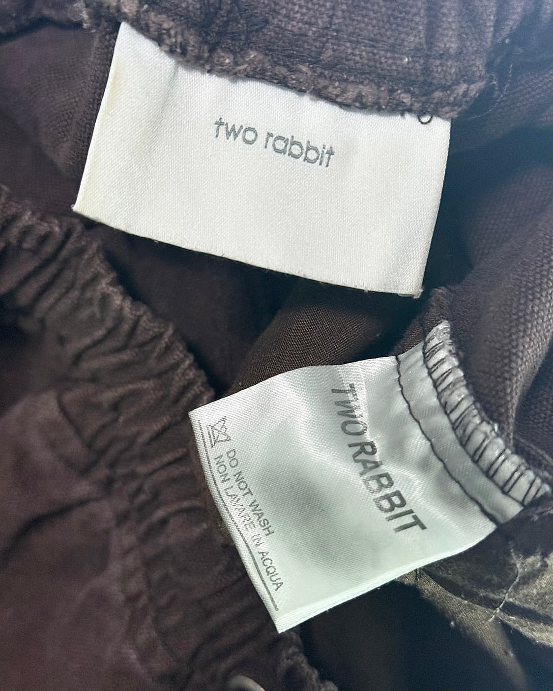 투래빗 브라운 버건디 리벳 포켓 카고 유틸리티 밴딩 와이드 커브드 팬츠 상품이미지8