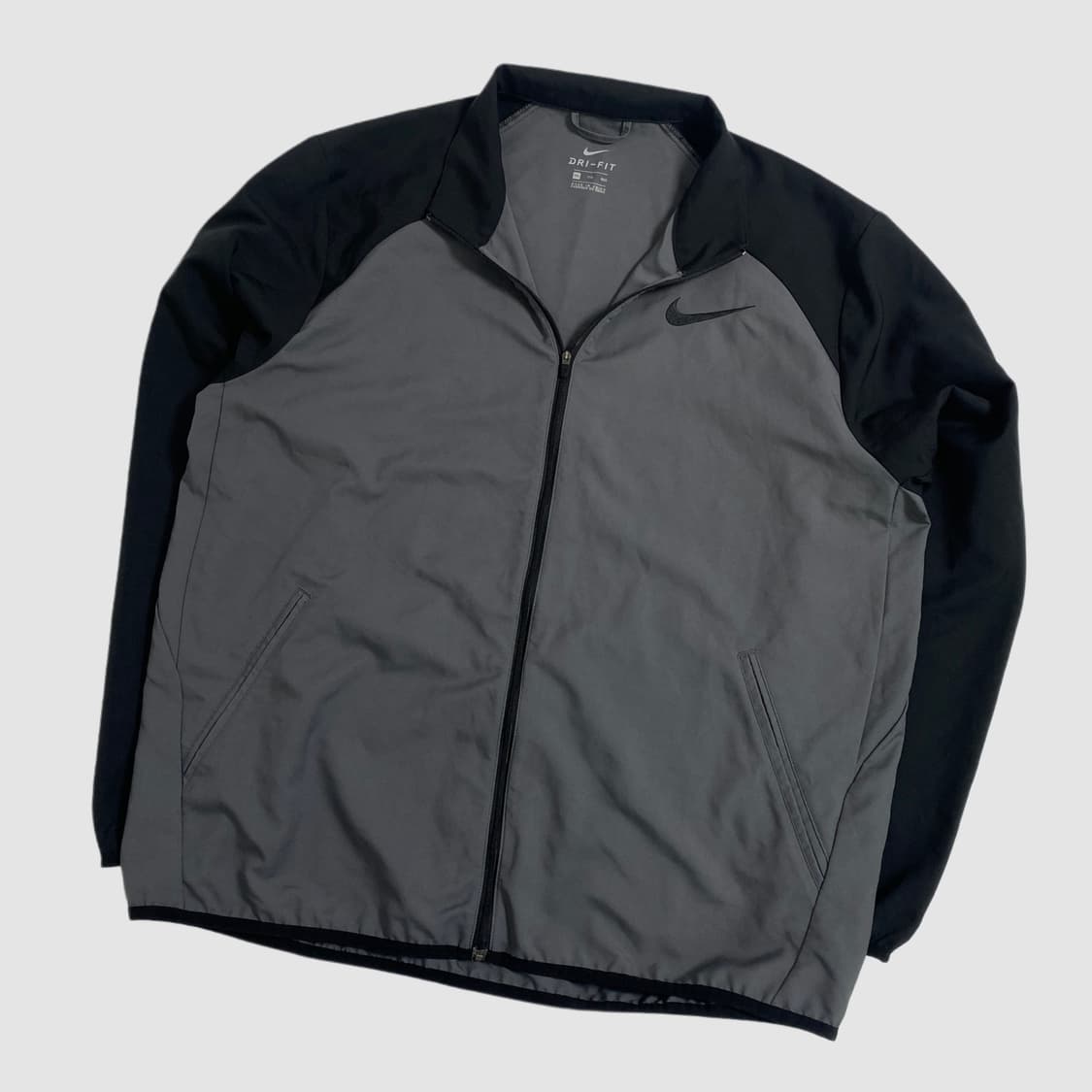 나이키 바람막이 상품이미지1