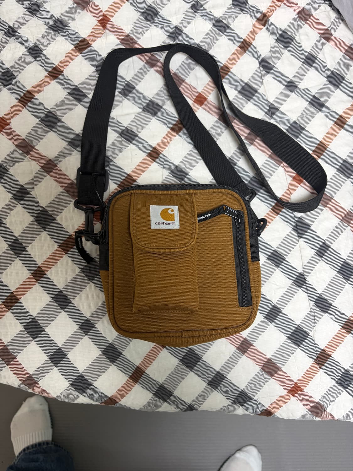 칼하트 에센셜백 스몰 해밀턴브라운 상품이미지1