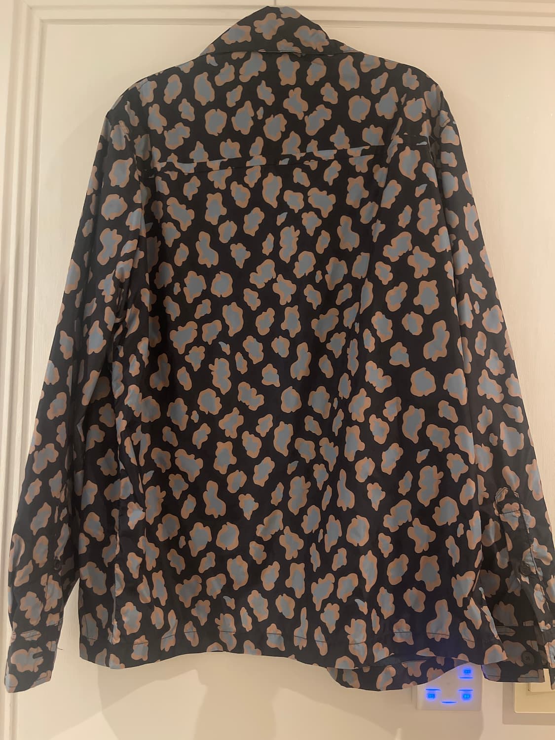 아크네 바람막이 상품이미지3