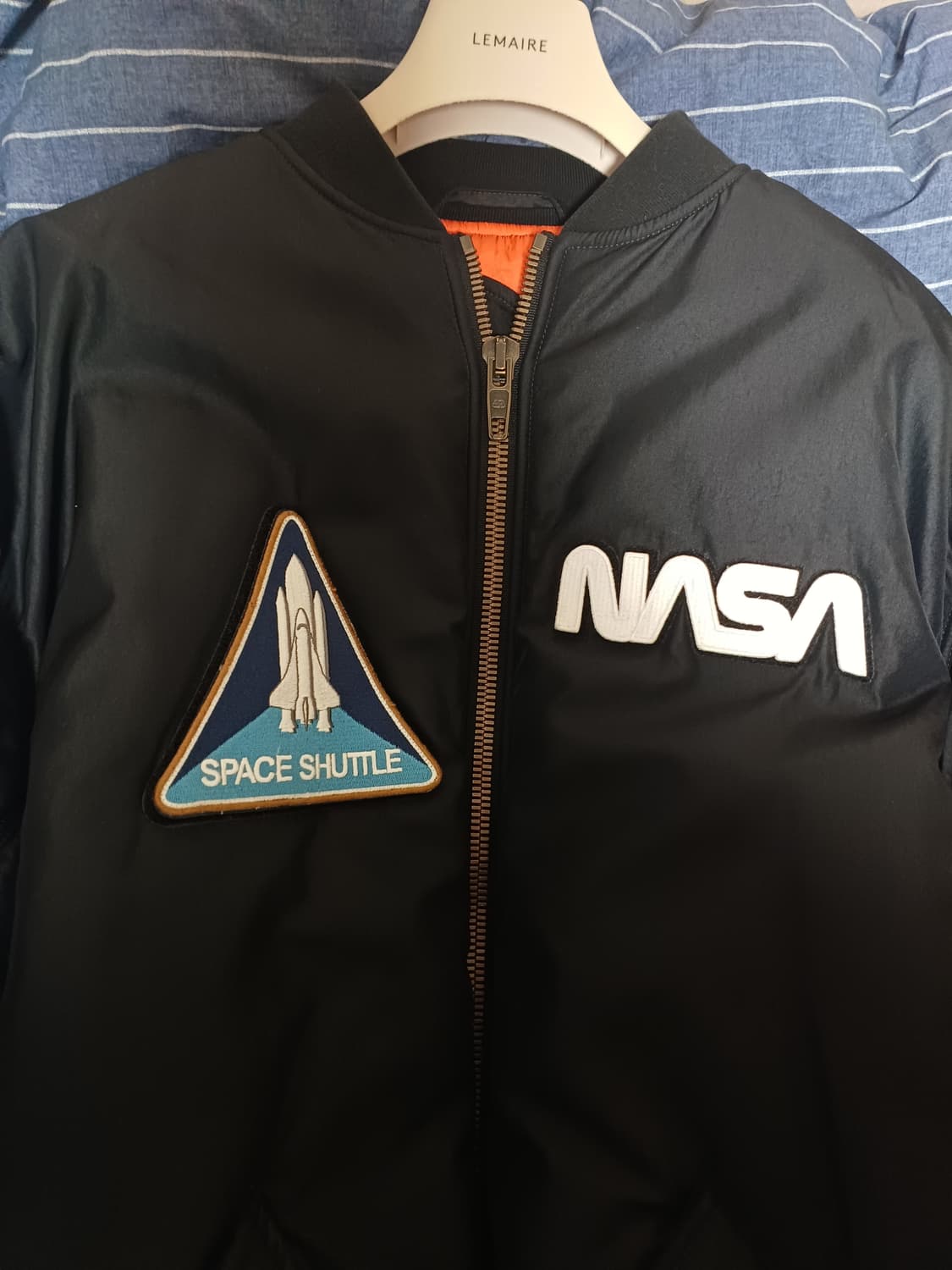 급처) [F38] 발렌시아가 나사 봄버 (105)  상품이미지3