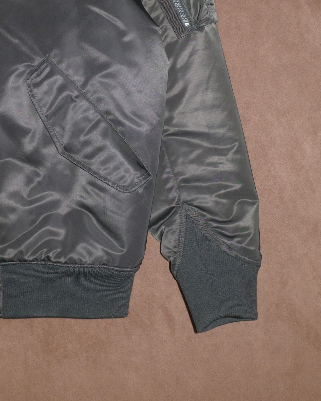 질샌더 x 유니클로 하이브리드 MA-1 봄버 자켓 상품이미지3