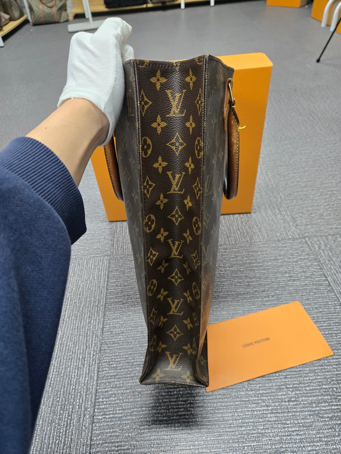 [특가][정품]루이비통 삭플라 토트백 상품이미지4