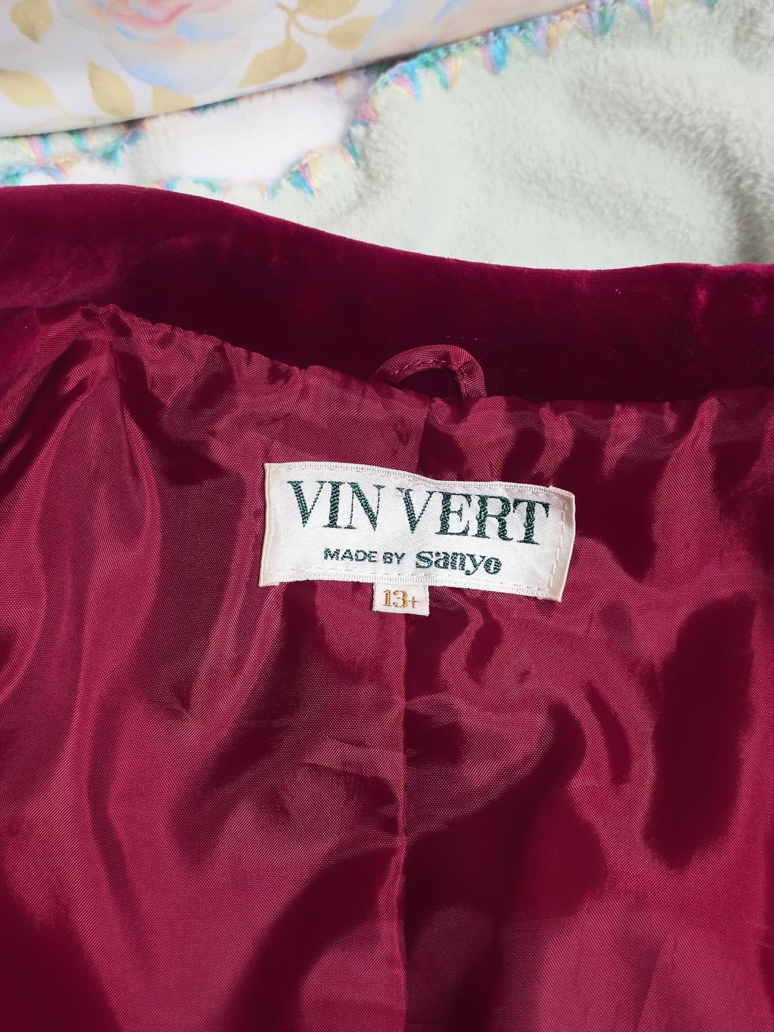 Vin Vert 80년대 일본 빈티지 체리색상 벨벳 자켓 상품이미지2