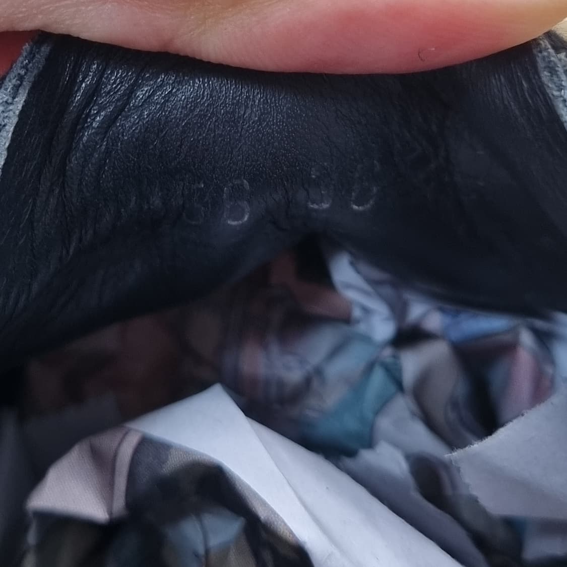 아크네스튜디오 올블랙 여성스니커즈230 상품이미지6